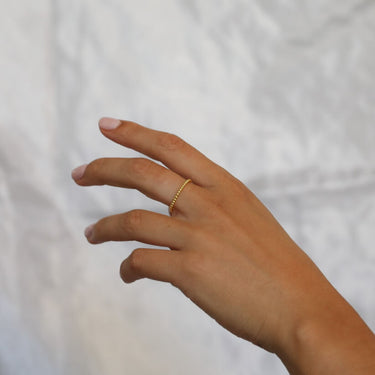Gold Dot Band Ring
